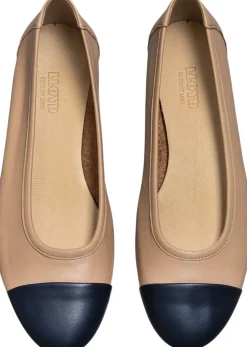 Dame Lloyd Ballerinaer>06442001