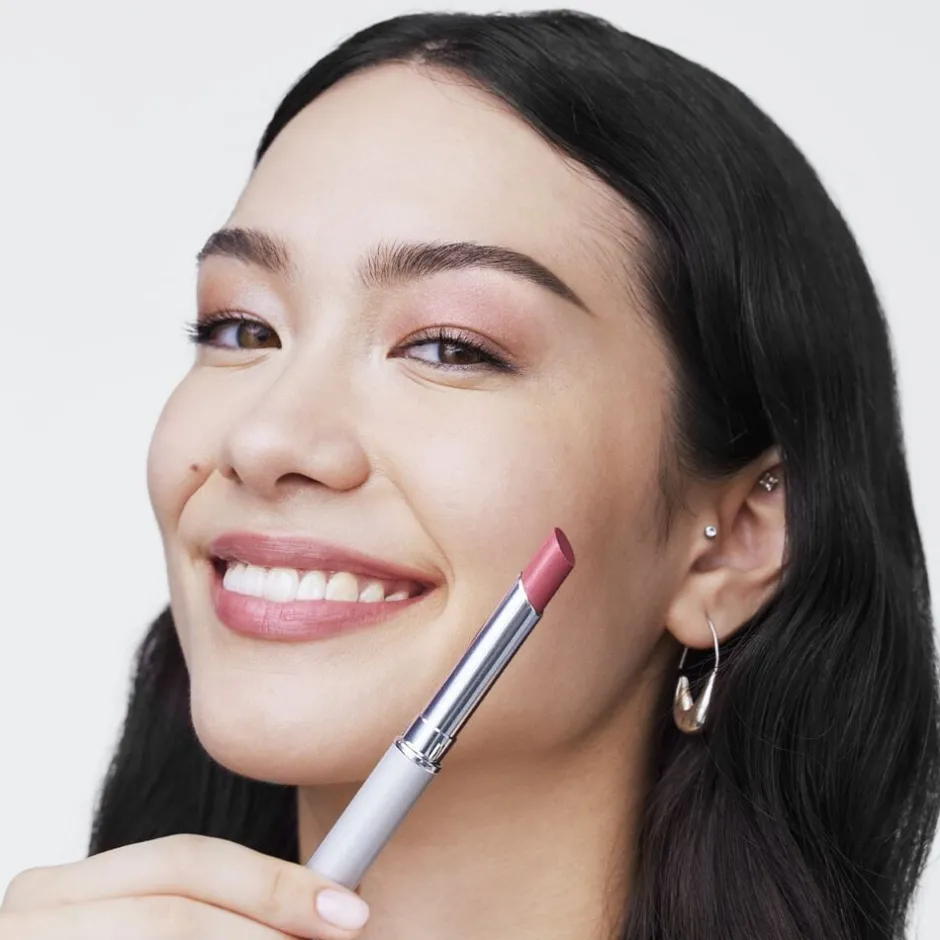 Clinique Læber>Almost Lipstick