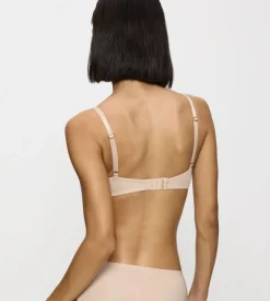 Body Make-Up Essentials WP-Triumph Hot