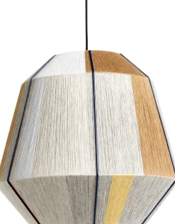 Bonbon Shade 500-Hay Hot