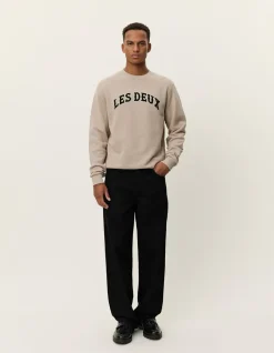 Les Deux Sweatshirts><noscript><img width=