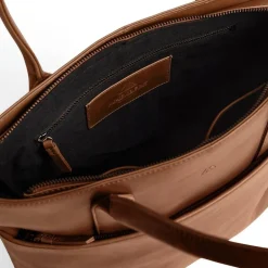 Dame Markberg Shoppere><noscript><img width=