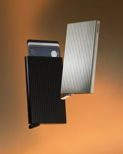 Cardprotector Fluted-Secrid Outlet