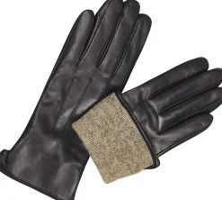 CariannaMBG Glove-Markberg Hot