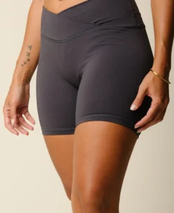 New Cartel x Align by Blume support shorts - Charcoal Dame Shorts