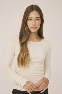 Dame Magasin du Nord Collection Strik>Cilla 14 Langærmede striktrøje med bølgende kant - 100% Merino uld