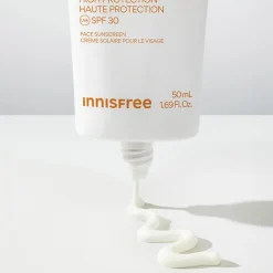 Daily UV Defense Sunscreen SPF 30 - UVA and UVB Protection-Innisfree New
