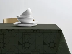 Södahl Tekstiler Til Borddækning>Dug 140x270 Star Damask Forest green