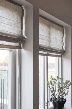 Himla Gardiner>Ebba Roman Blind