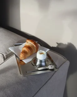 Eggholder-Nichba Hot