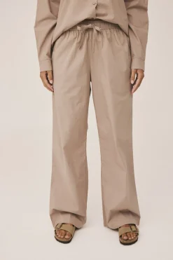 Hot Elize 2 G Dame Nattøj