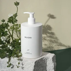 Nuori Hånd- Og Fodpleje><noscript><img width=