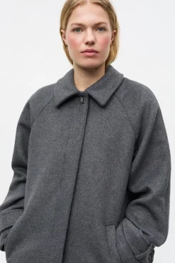 Dame Envii Jakker & Frakker><noscript><img width=