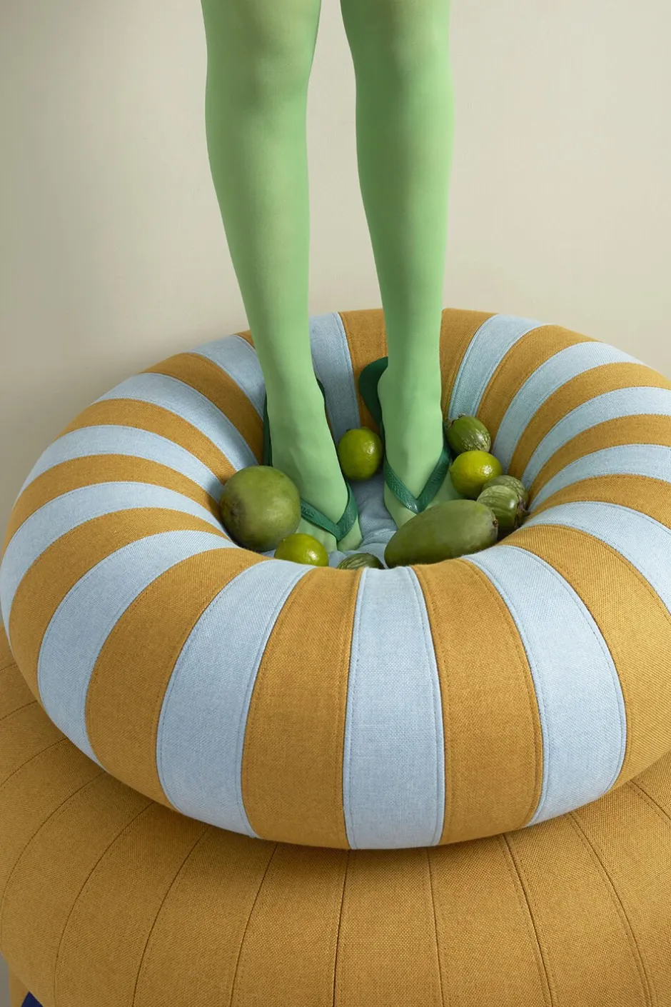 Studio About Møbler>FLOAT, SMALL, BLUE/OCHRE