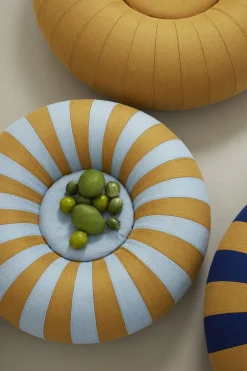 Studio About Møbler><noscript><img width=