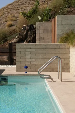 Outlet Flowerpot Portable Lamp VP9, , Magnetic Charger Bordlamper|Trådløse Lamper