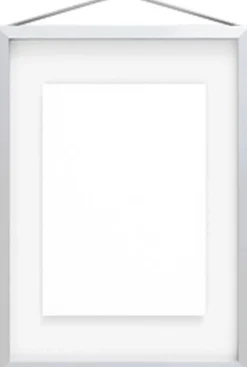 Outlet Frame, Brushed Aluminium, A4 Plakater & Rammer