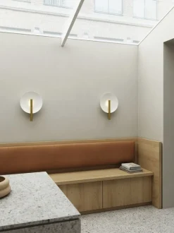 Furiko | Væglampe | Børstet messing-DFTP Online