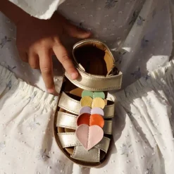 Hana Lukket Lak Sandal-Wheat Clearance