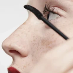 High Impact Zero Gravity Mascara-Clinique Hot