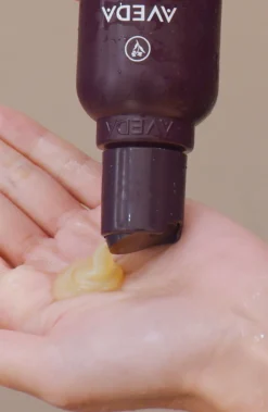 Aveda Rejsestørrelser><noscript><img width=