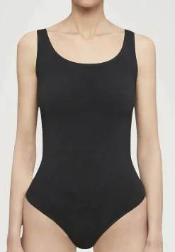 Jamaika Body-Wolford Hot