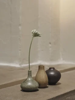 Hot Komo Mini Vases - Set of 3 - Calm Vaser & Urtepotteskjulere