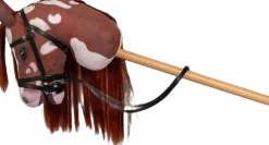 KÆPHEST. COCO, RØDBRUN/HV-Legetøj Discount