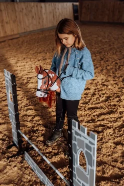 KÆPHEST. COCO, RØDBRUN/HV-Legetøj Discount