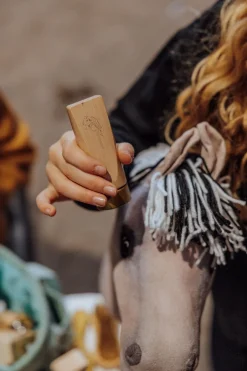 Clearance KÆPHEST LUNA. SAND Børn Babylegetøj