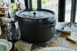 Staub Gryder & Pander>La Cocotte Cocotte 41 cm / 12 l, Oval, Sort, Støbejern