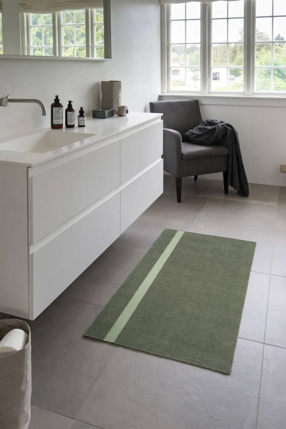 Tica Copenhagen Gulvtæpper>Løber, 67x120 cm, stripe vertical lysgrøn/støvet grøn