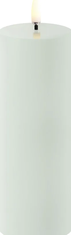 LED pillar candle, Dusty Green, Smooth, 5,8x15,2 cm-Uyuni Hot