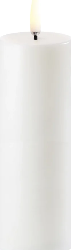 Uyuni Elektriske Julelys>LED pillar candle, Nordic white, Smooth, 5x14,5 cm