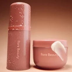 Mini Find Comfort: Awaken Confidence - Essentielle fugtgivende kropspl-RARE BEAUTY Outlet