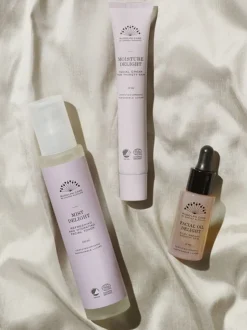 Moisture Delight-Rudolph Care Sale