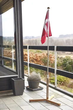 Mandalay Figurer & Skulpturer>Mols Flagstang, H175 x B60 x D60 cm