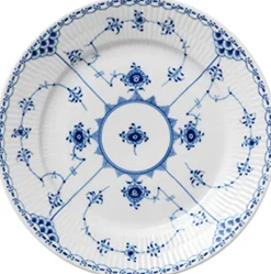 Musselmalet Halvblonde 22 cm. tallerken-Royal Copenhagen Hot