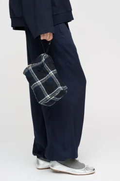 Dame moshi moshi mind Clutches>my pouch check