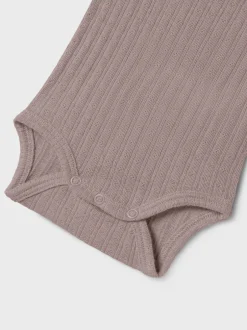 Børn Name It Bodies><noscript><img width=