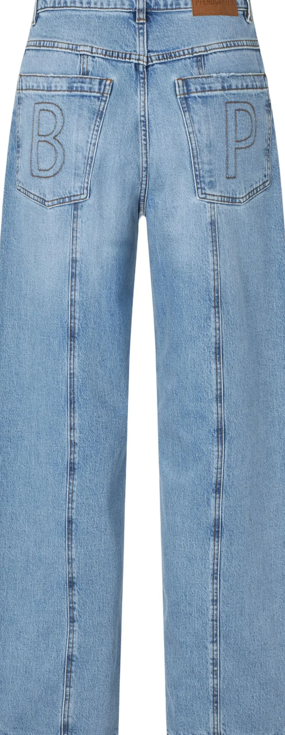 NO 02-Baum und Pferdgarten New