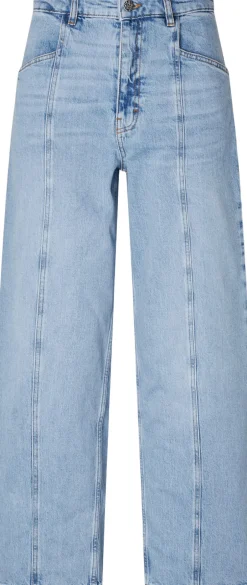 NO 02-Baum und Pferdgarten New