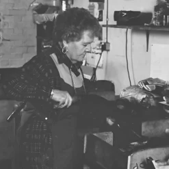 NU2M - Universal Military Dark Ruby-Mason Pearson Hot