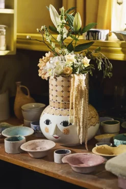 Olga Vase H35 cm sand-Bjørn Wiinblad Online