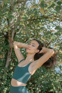 Dame Girlfriend Collective Sports Bh'Er><noscript><img width=