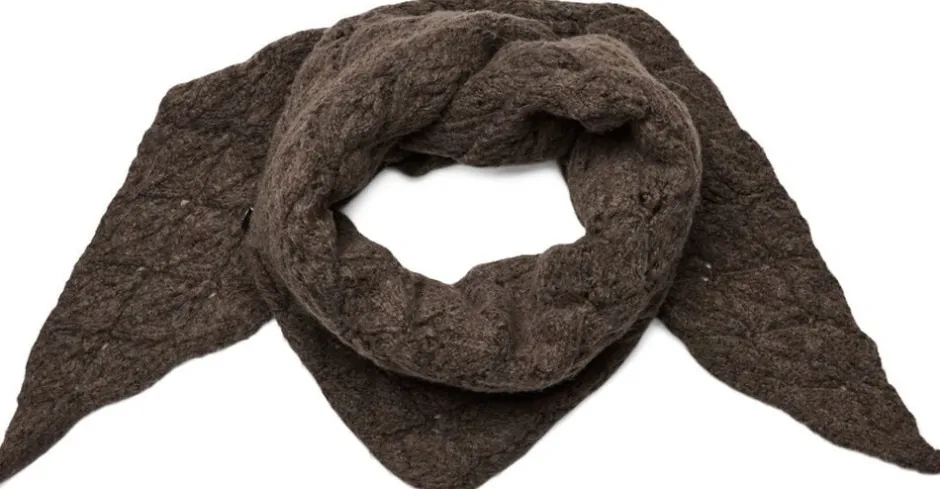 Sale PCJOELLE TRIANGLE SCARF BC Dame Halstørklæder & Tørklæder