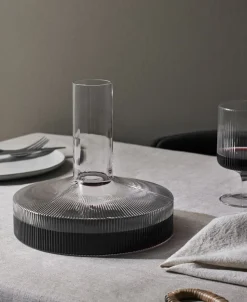 Ripple Wine Carafe - Clear Bar & Vin