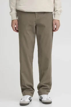 !Solid Jeans><noscript><img width=