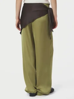 Serina Heavy Sateen Big Scarf-Neo Noir Clearance