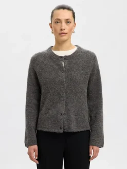 Dame Selected Strik><noscript><img width=